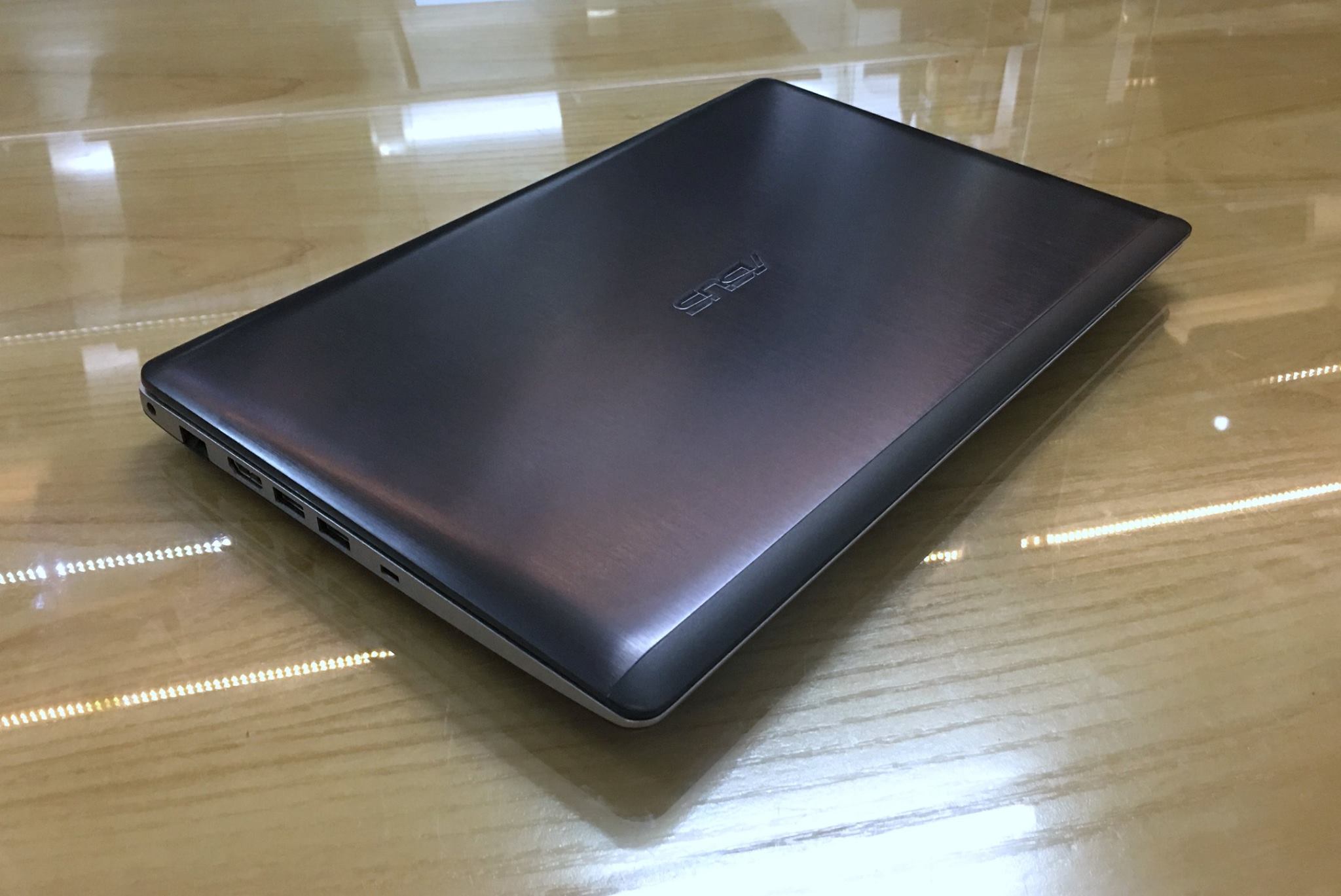 Laptop Asus X202E i3-7.jpg